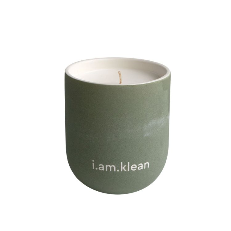 I.am.klean  Leather & Birch candle 
